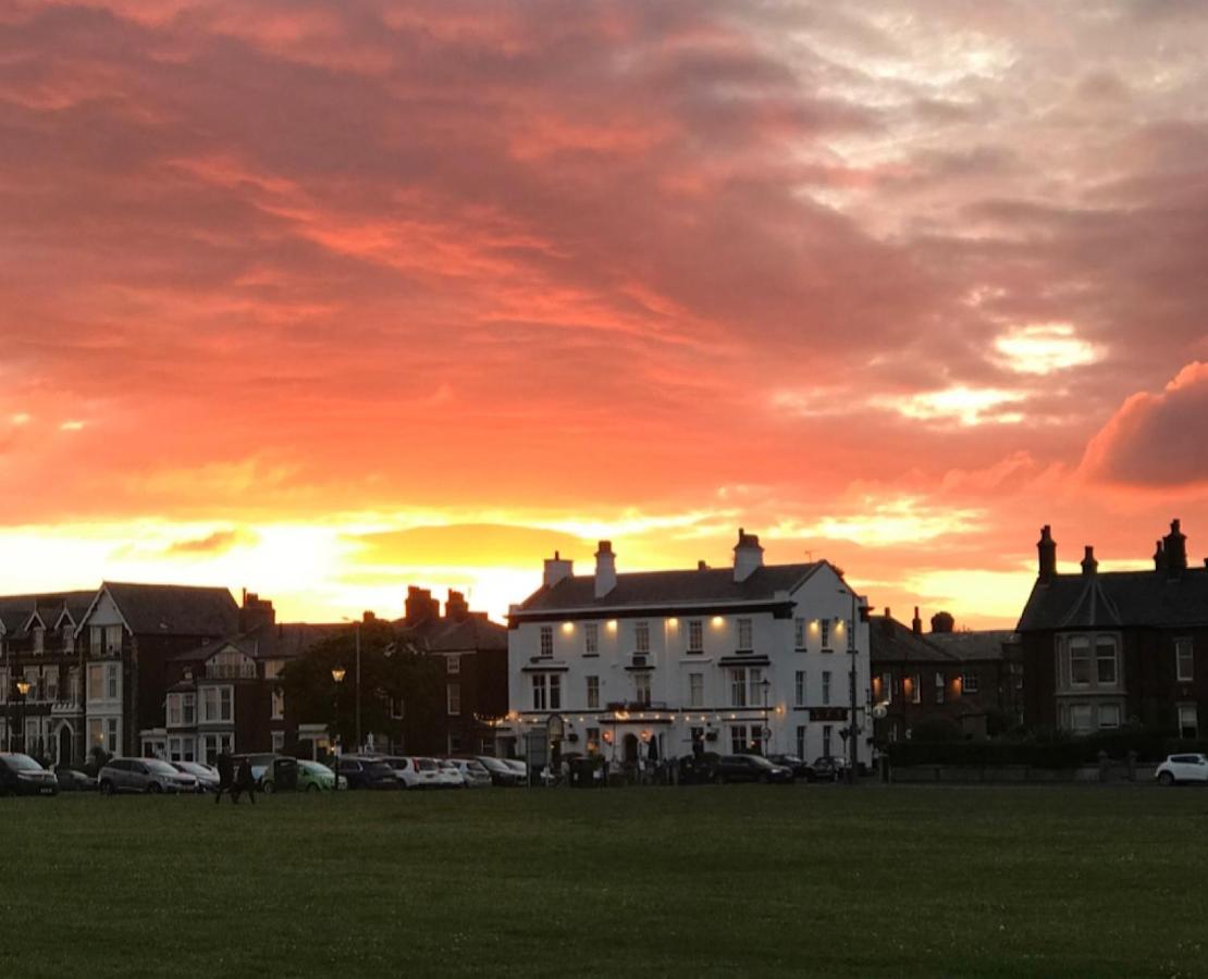 34Three Appartement Lytham St Annes Buitenkant foto