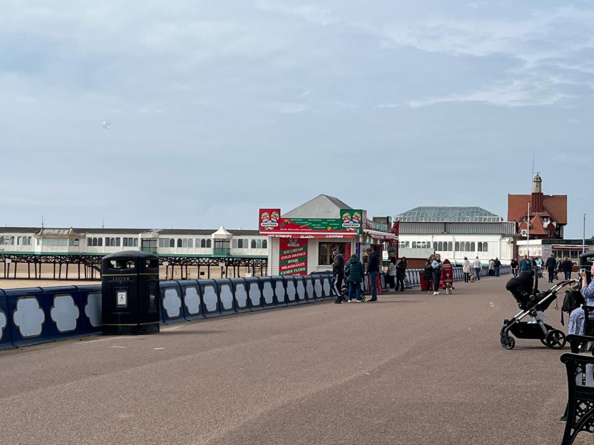 34Three Appartement Lytham St Annes Buitenkant foto
